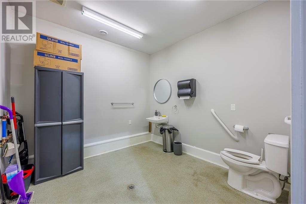 285801 Airport Road Property Photo 13