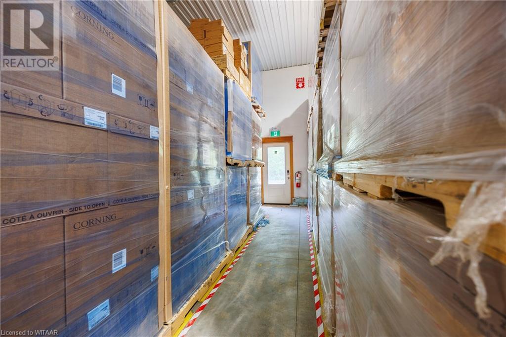 285801 Airport Road Property Photo 14
