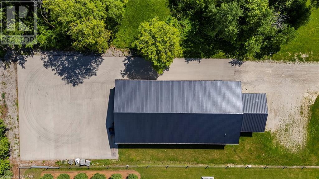 285801 Airport Road Property Photo 18