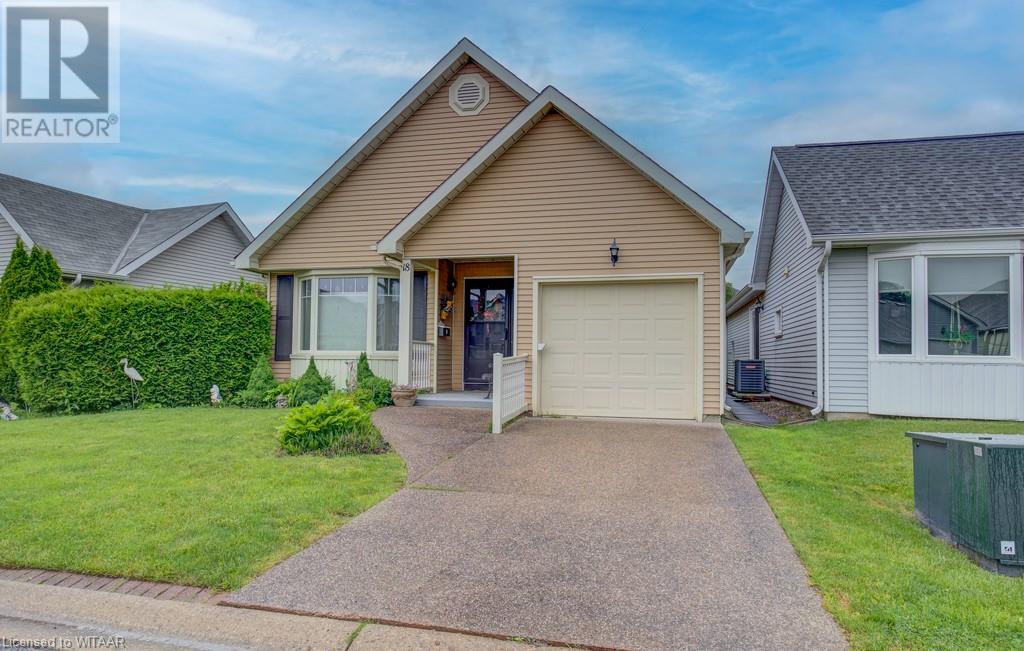 18 Hawkins Crescent Property Photo 1