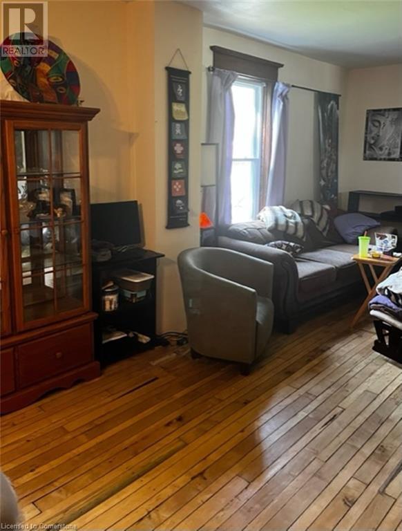 1159 Bay Street Property Photo 10