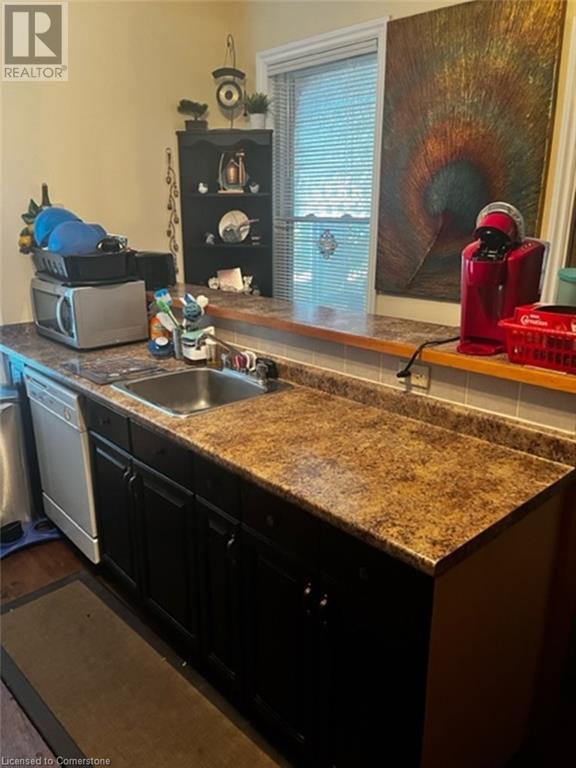 1159 Bay Street Property Photo 16