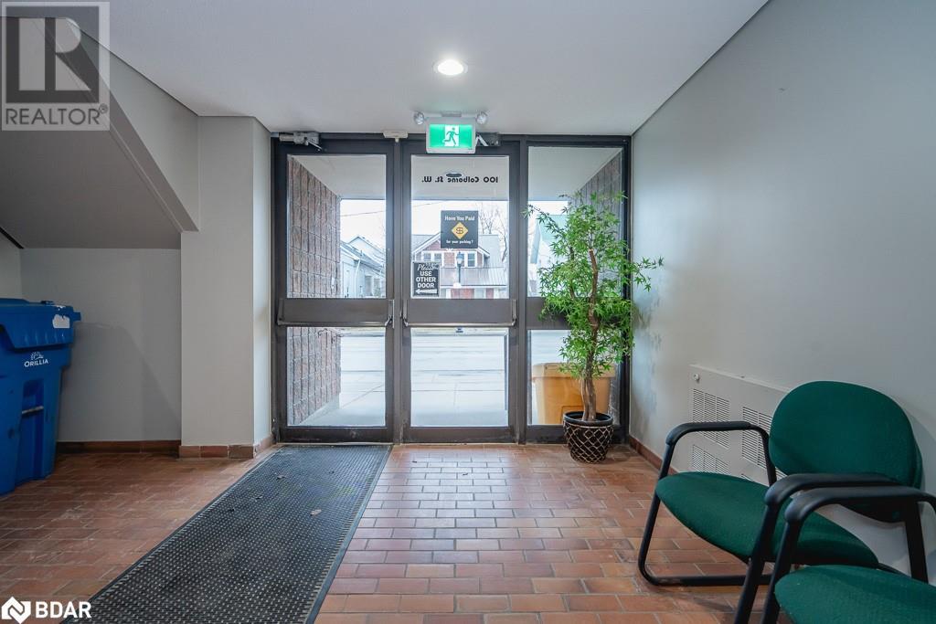 100 Colborne Street W Property Photo 4