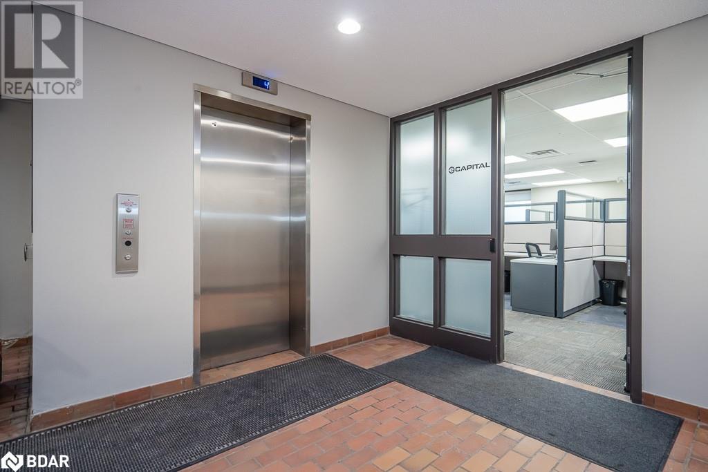 100 Colborne Street W Property Photo 5