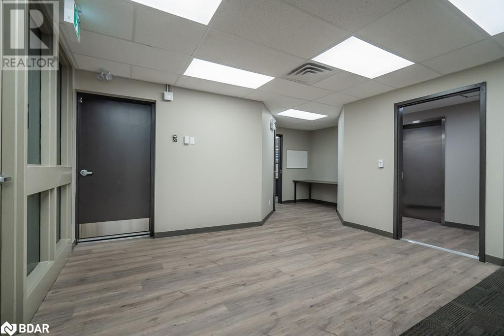 100 Colborne Street W Property Photo 11