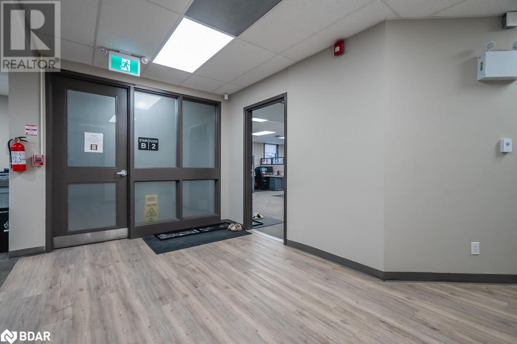 100 Colborne Street W Property Photo 24