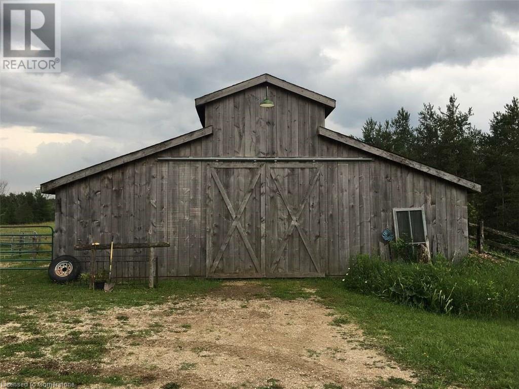 773367 Hwy 10 Property Photo 13