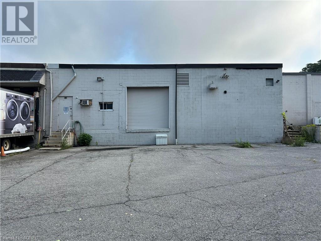 80 Second Avenue W Property Photo 1