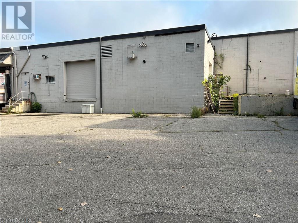 80 Second Avenue W Property Photo 2