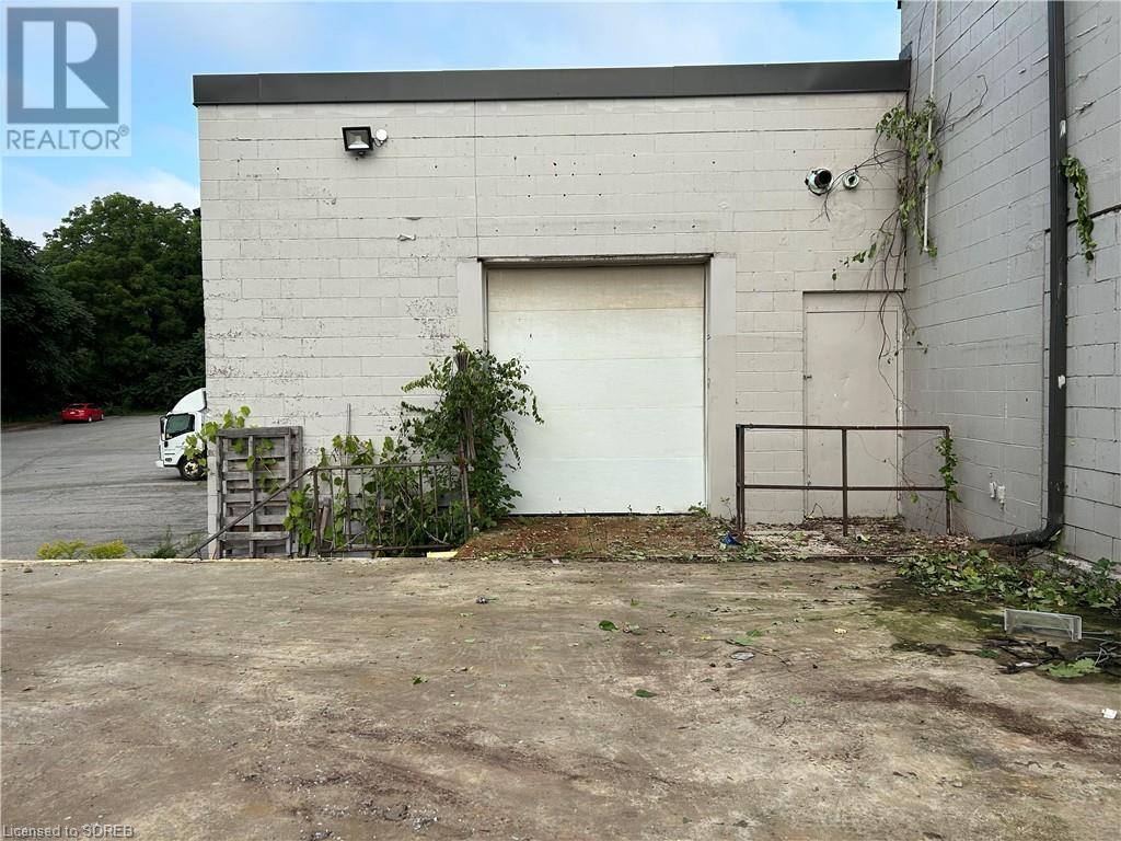 80 Second Avenue W Property Photo 4
