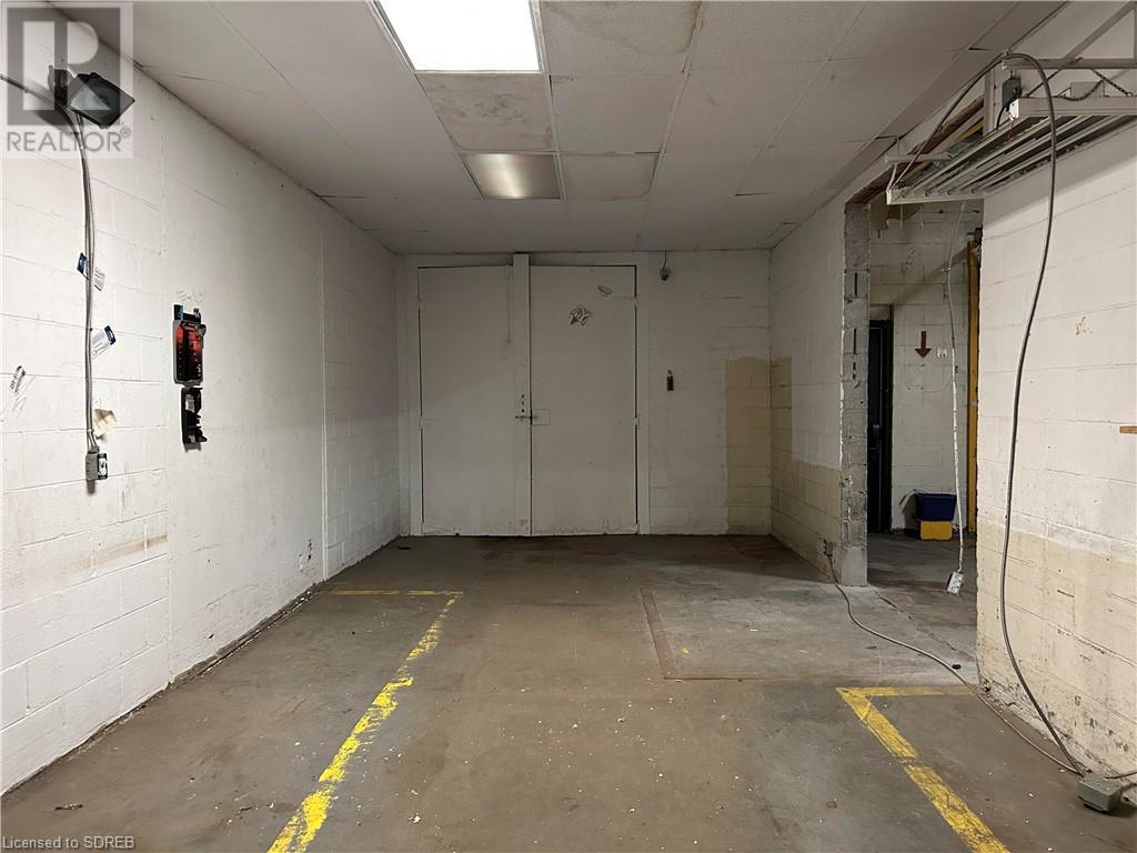 80 Second Avenue W Property Photo 10