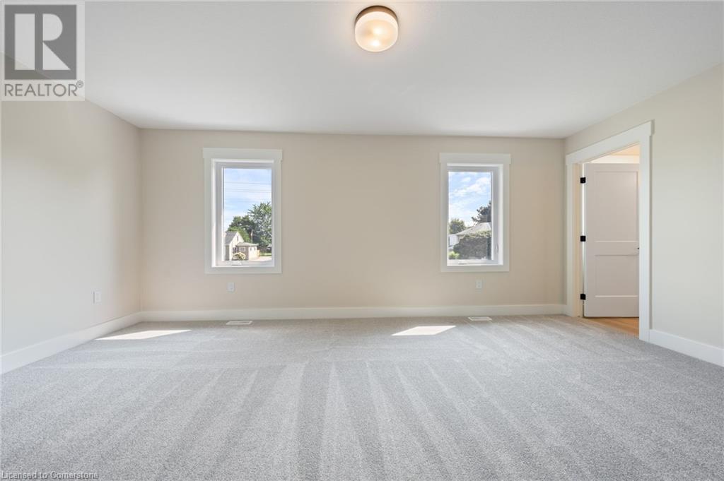 127 Amber Street Property Photo 15