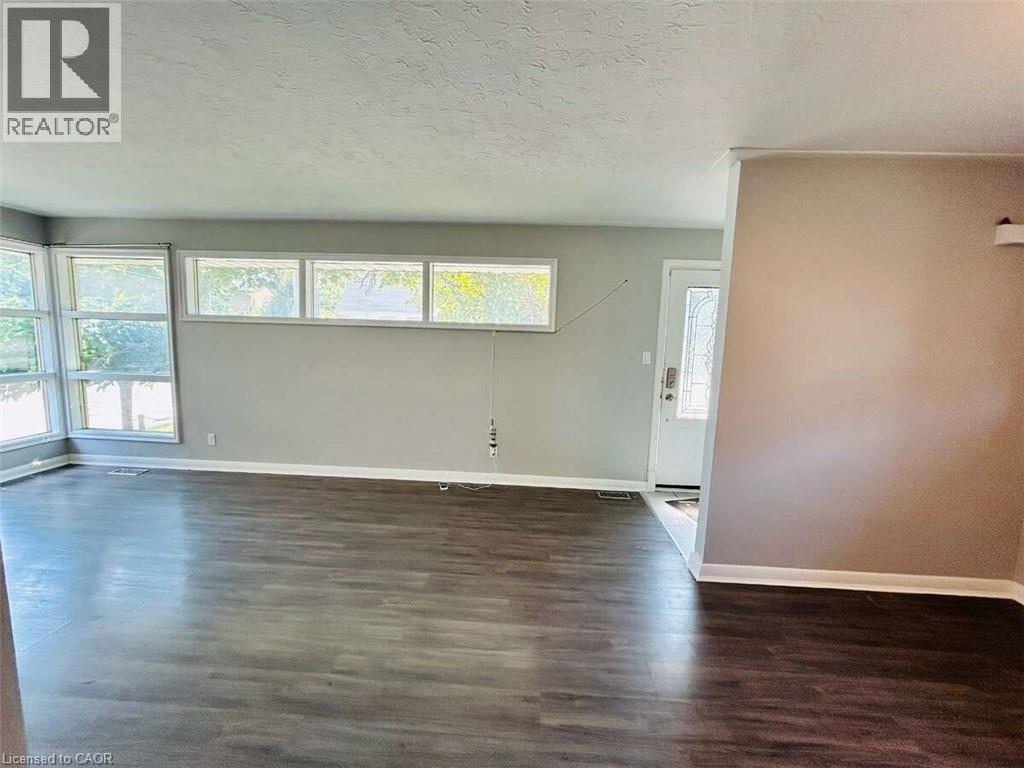 344 Victoria Avenue Property Photo 5