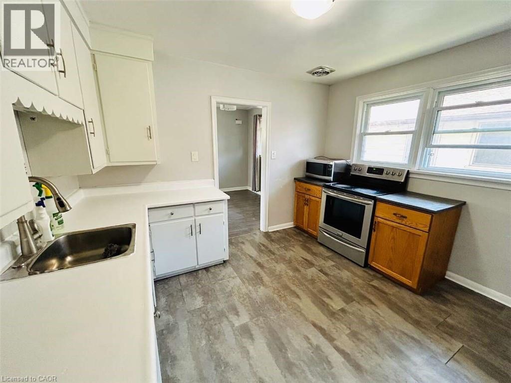 344 Victoria Avenue Property Photo 20
