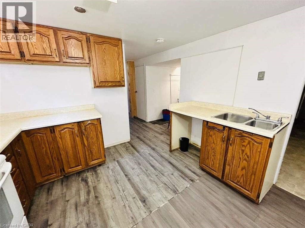 344 Victoria Avenue Property Photo 37