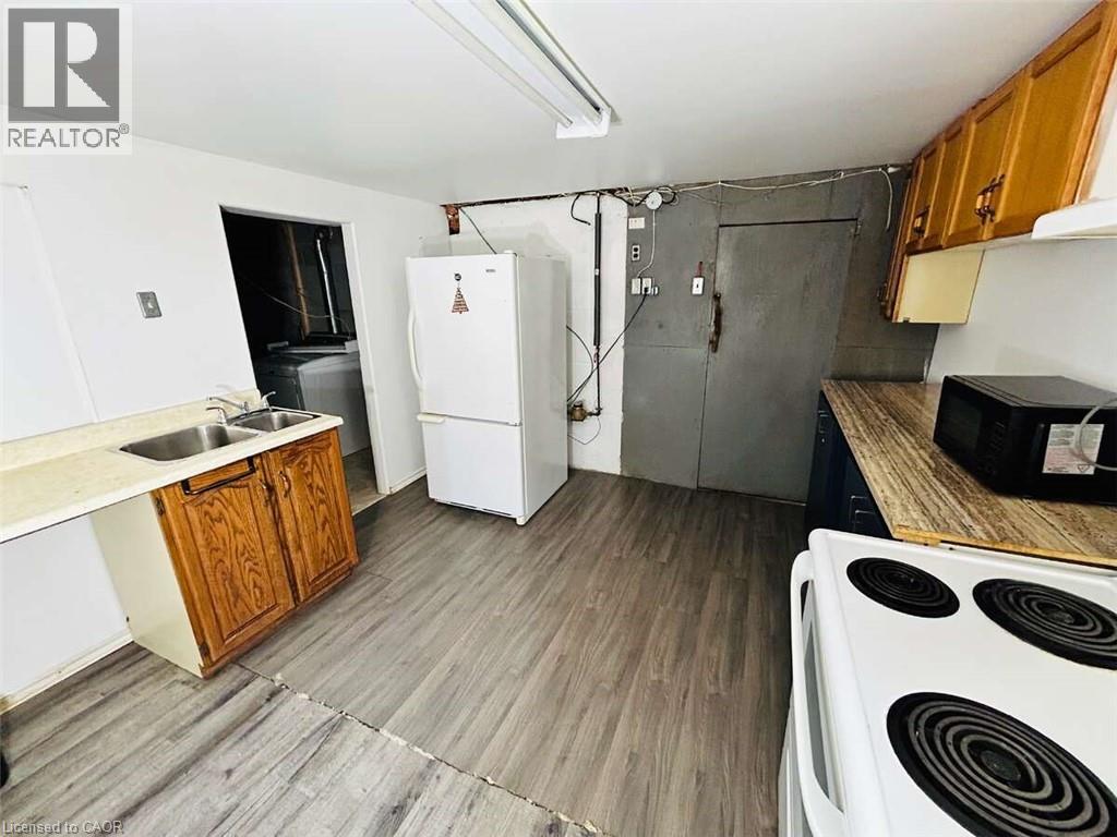 344 Victoria Avenue Property Photo 39