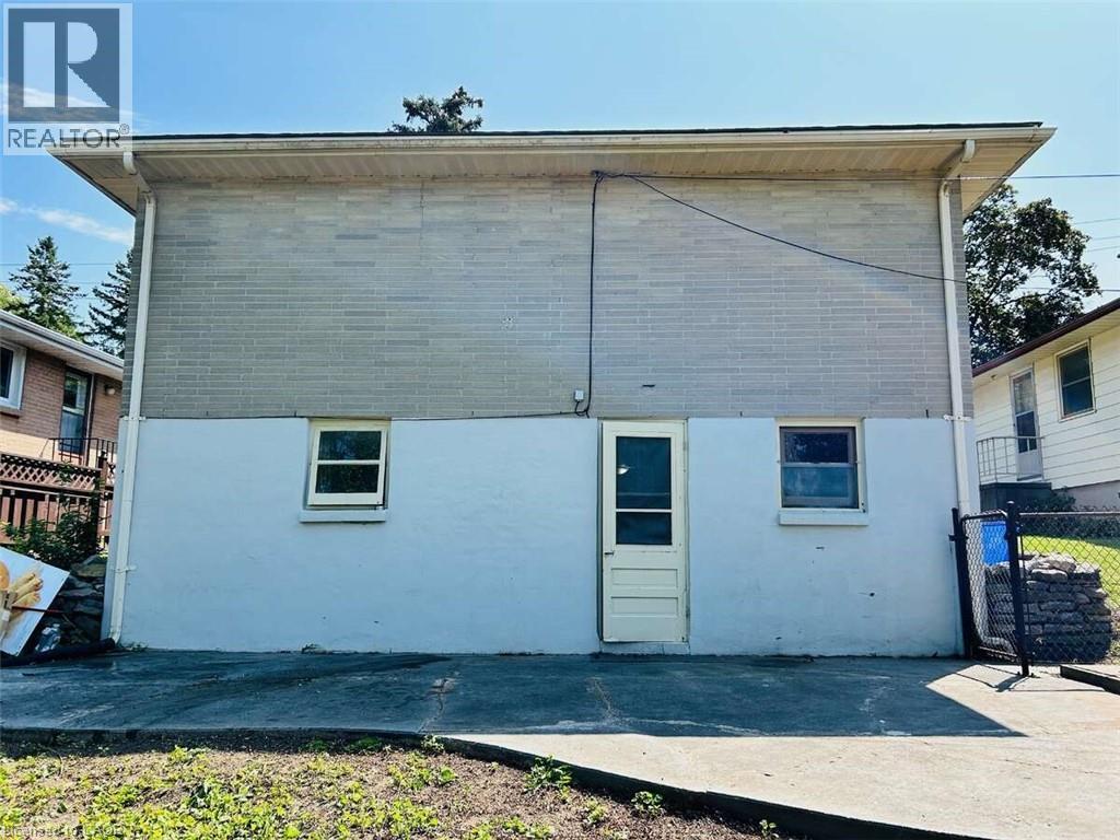 344 Victoria Avenue Property Photo 41