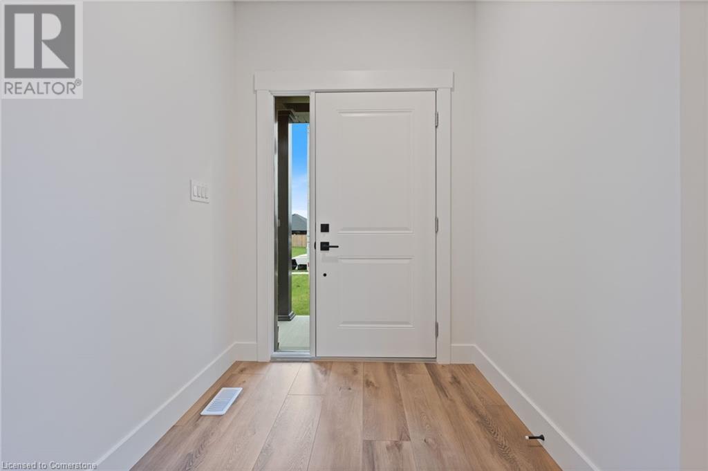 123 Amber Street Property Photo 2