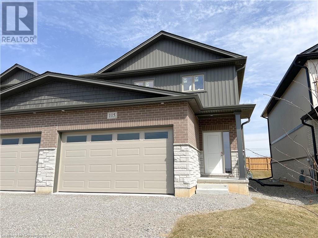 115 Amber Street Property Photo 1