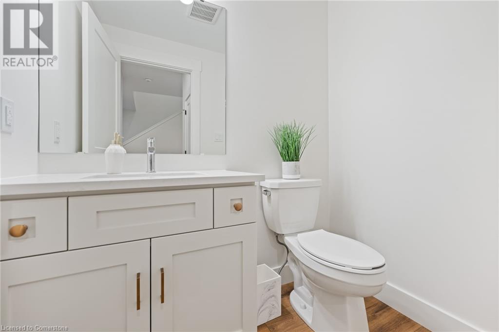 115 Amber Street Property Photo 17