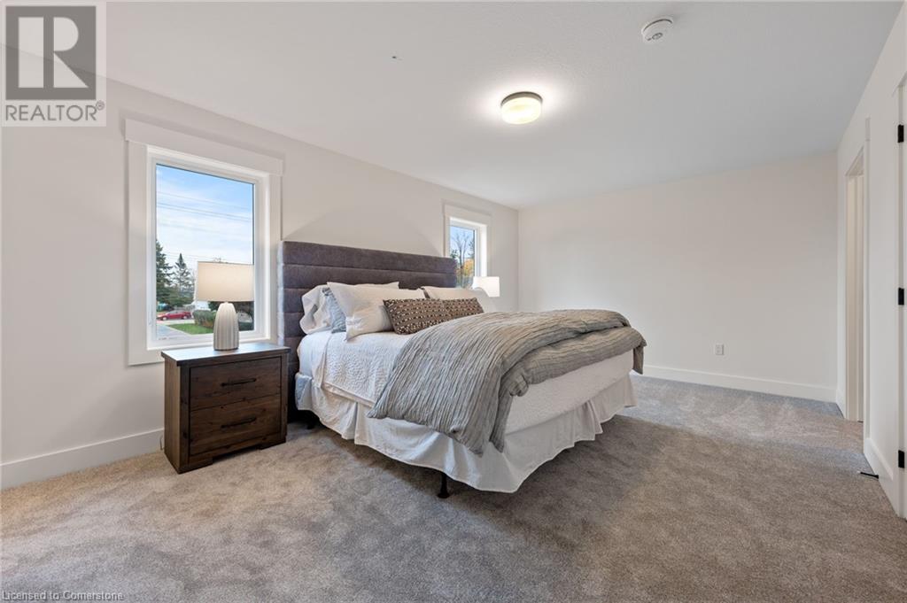 115 Amber Street Property Photo 24