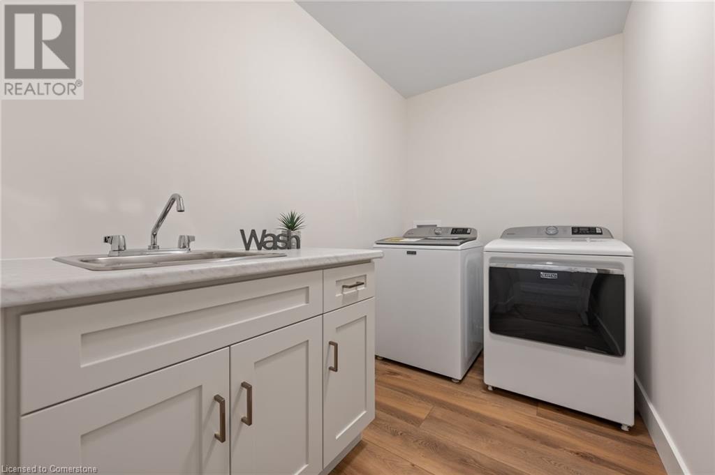 115 Amber Street Property Photo 26