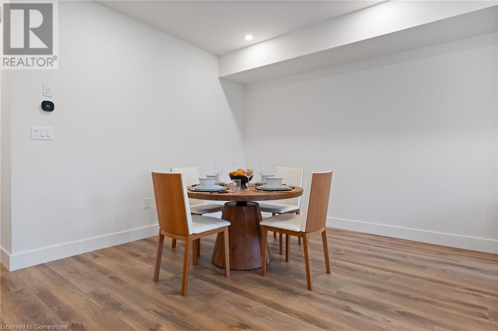 99 Amber Street Property Photo 6