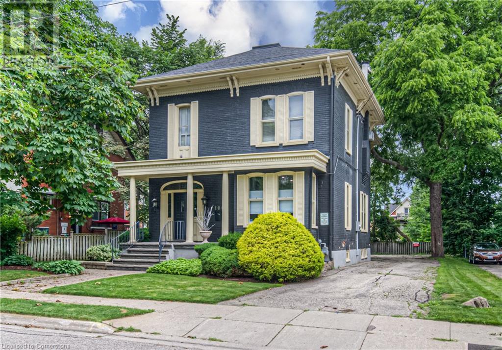 106 Young Street W Property Photo 2