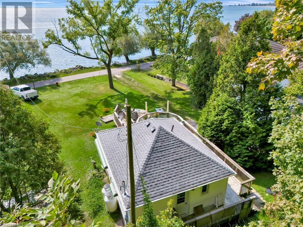 15 Cedar Drive Property Photo