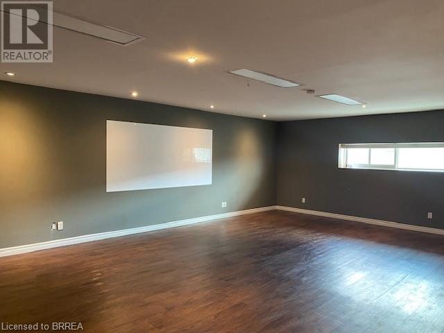 340 Henry Street Unit# Upr 7 Property Photo 5