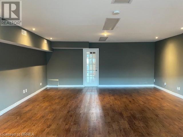 340 Henry Street Unit# Upr 7 Property Photo 7