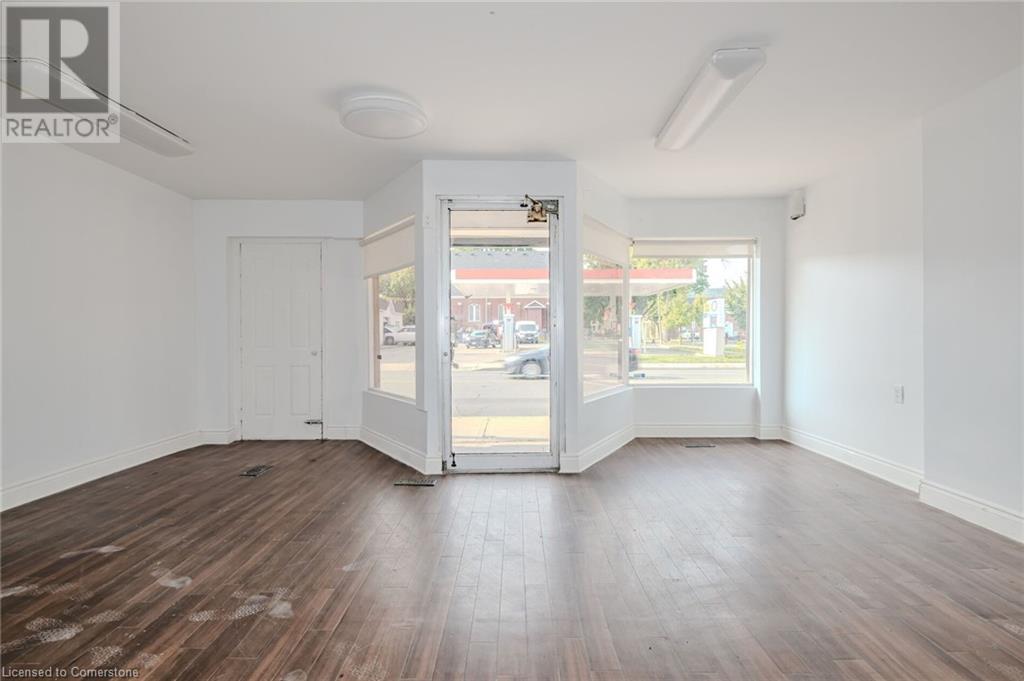 1345 Main Street E Property Photo 10