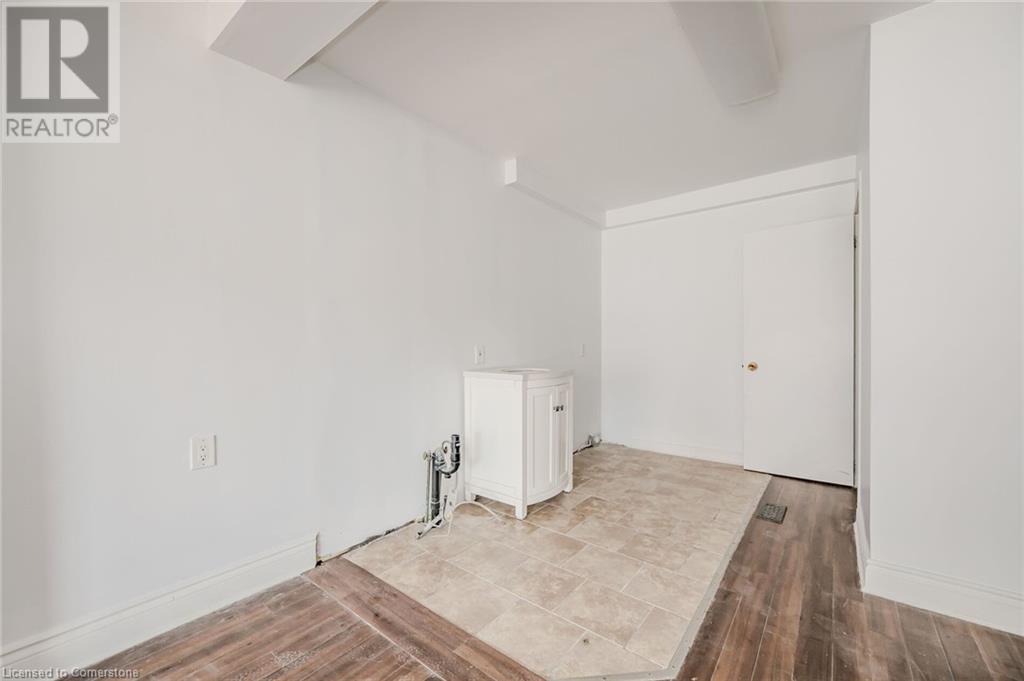 1345 Main Street E Property Photo 11