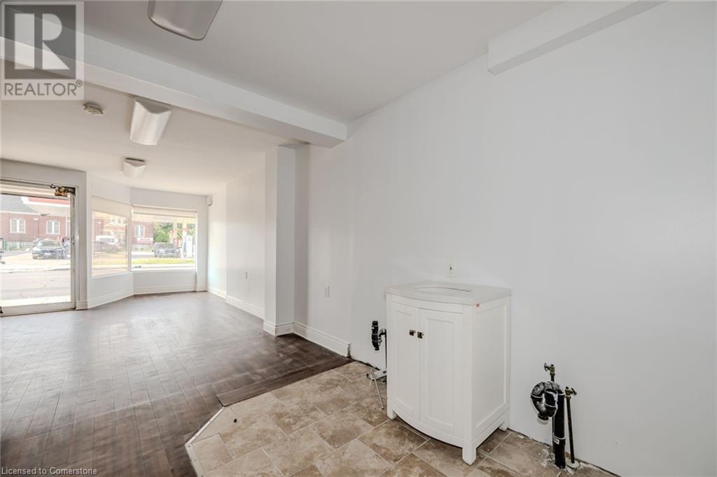 1345 Main Street E Property Photo 12