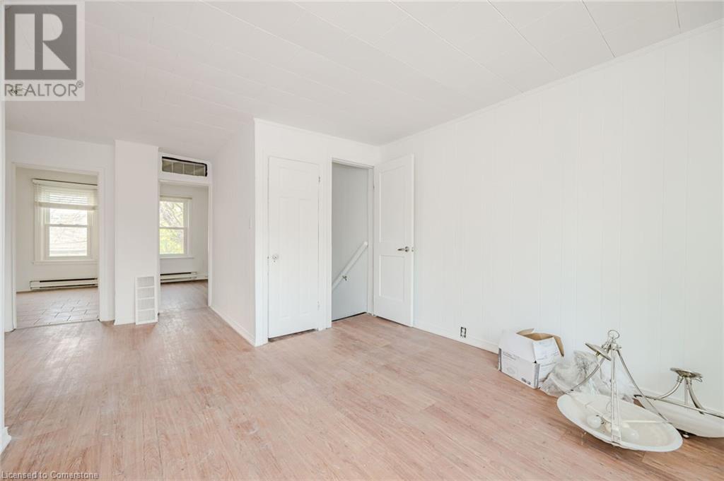 1345 Main Street E Property Photo 18