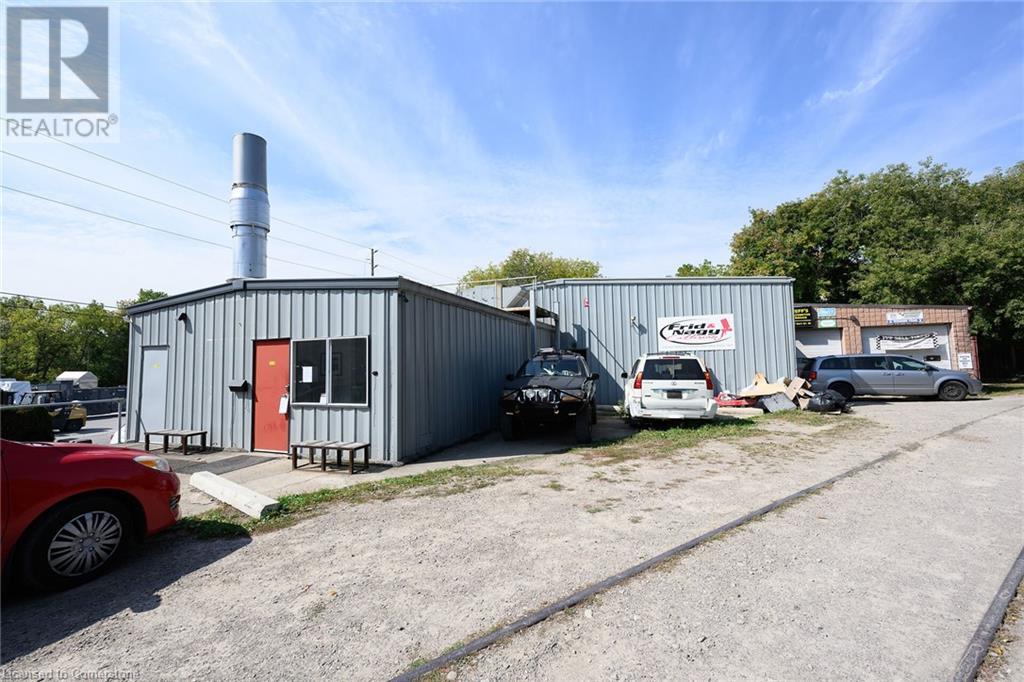 347 Hatt Street W Property Photo 45