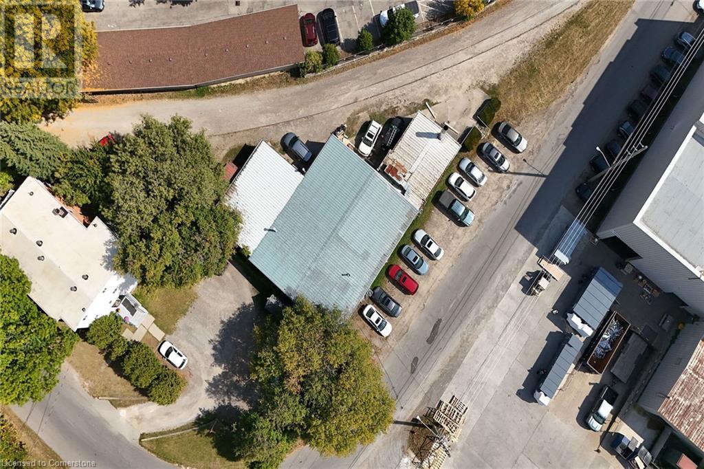 347 Hatt Street W Property Photo 46