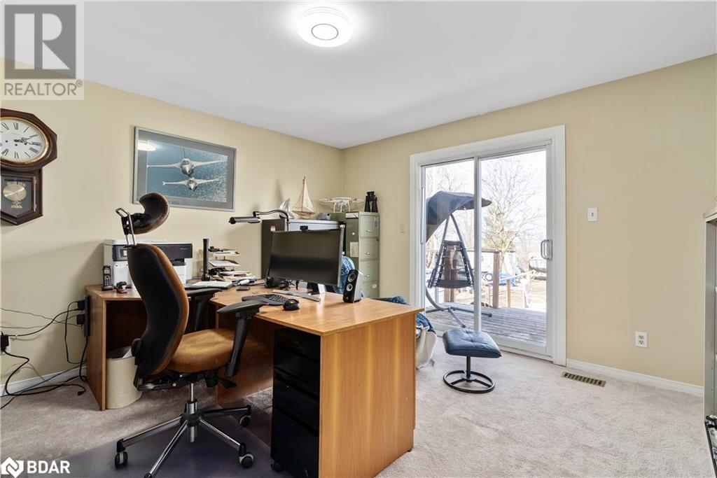 5884 7th Line Property Photo 24