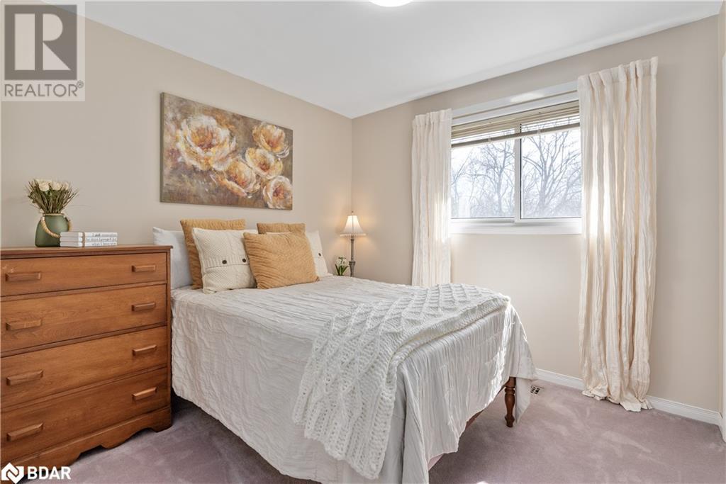 5884 7th Line Property Photo 27