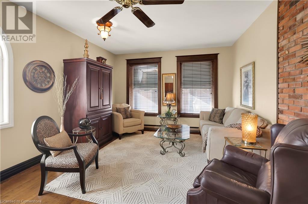 24 Cross Street Property Photo 12
