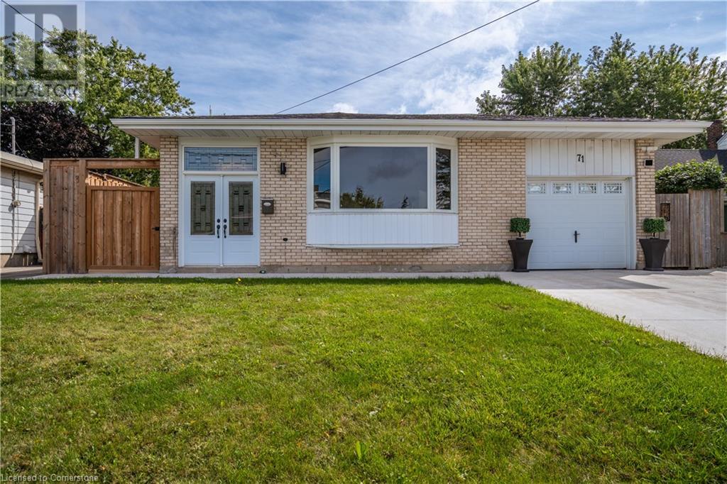 71 Fielding Crescent Property Photo