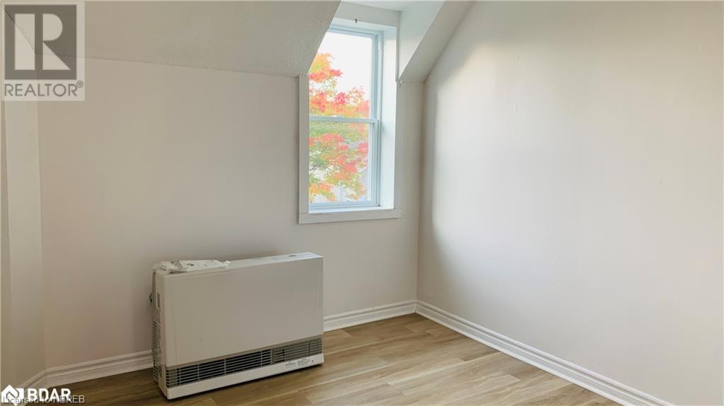 156 Simcoe Street Street Property Photo 16