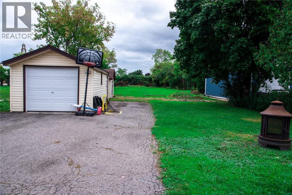 144 Green Road Property Photo 5