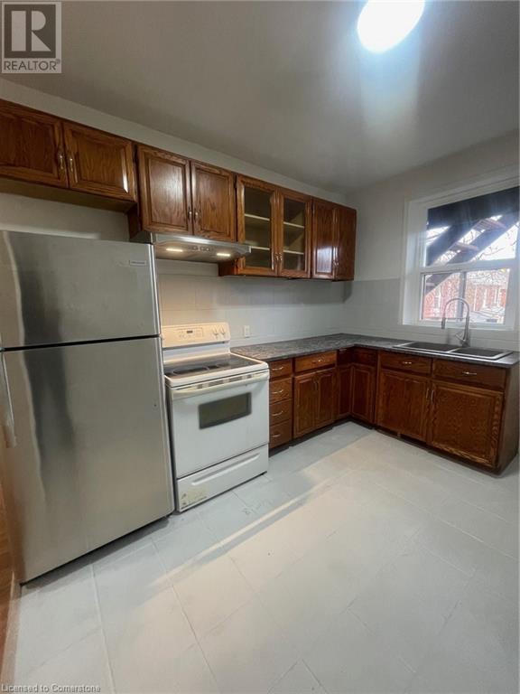 447 Barton Street E Property Photo 18