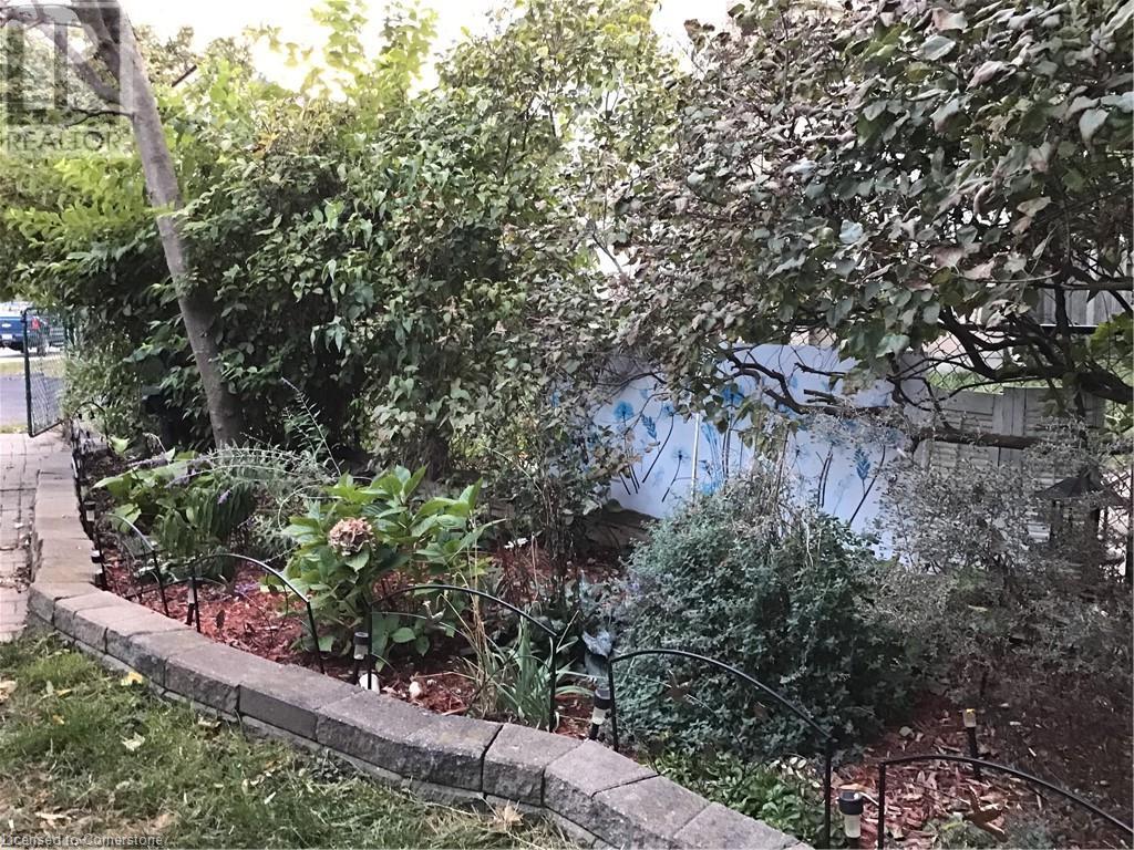 176 Coghill Place Unit# A Property Photo 36