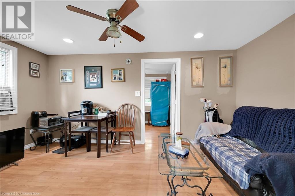 942 Upper Gage Avenue Property Photo 22