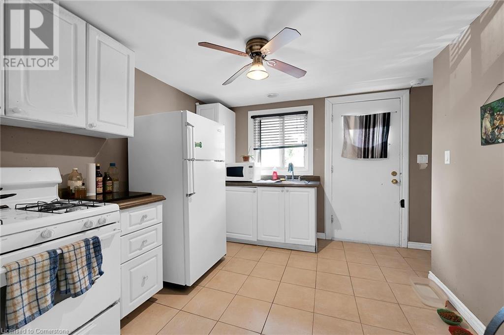 942 Upper Gage Avenue Property Photo 27