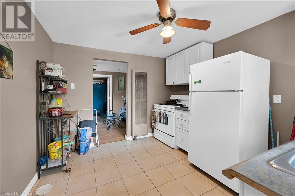 942 Upper Gage Avenue Property Photo 29