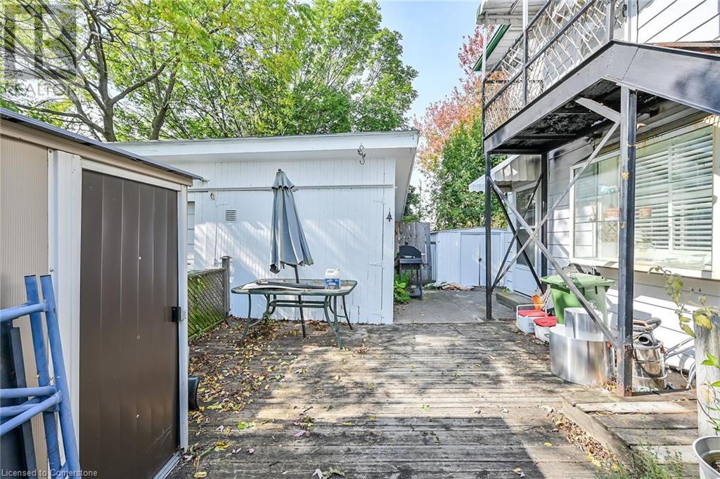 942 Upper Gage Avenue Property Photo 34