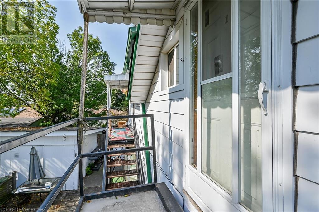 942 Upper Gage Avenue Property Photo 44